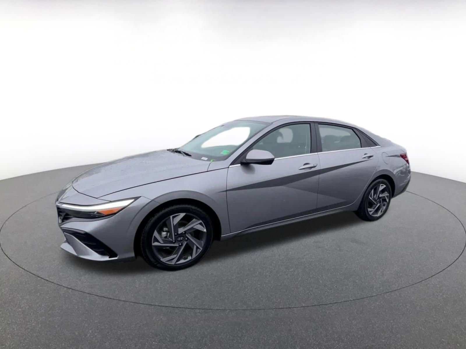 Thumbnail: 2025 Hyundai Elantra - 8