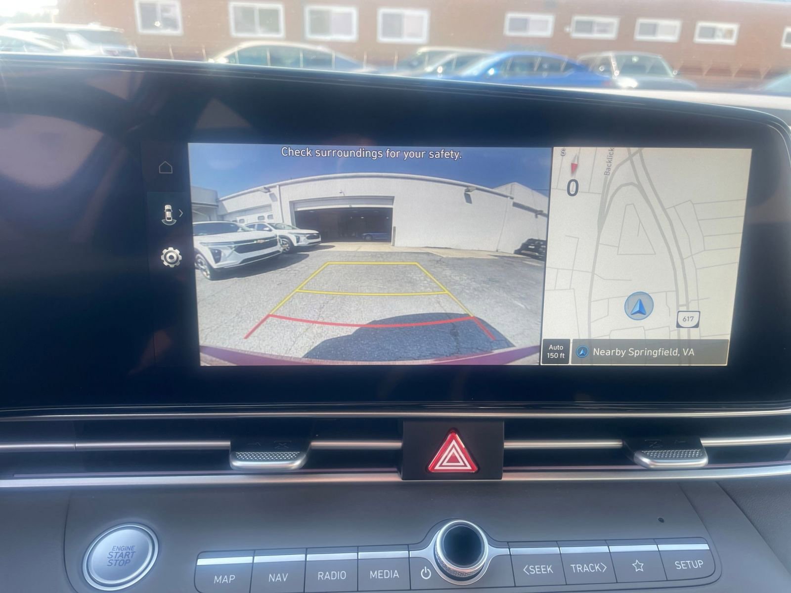 Thumbnail: 2025 Hyundai Elantra - 25