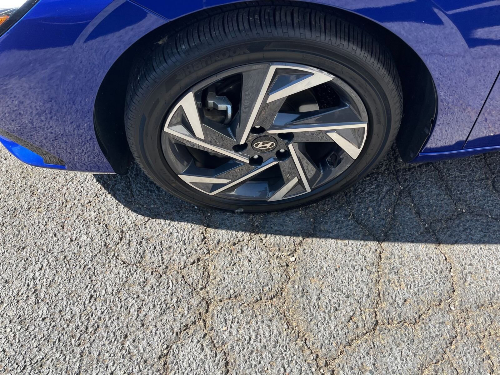 Thumbnail: 2025 Hyundai Elantra - 30