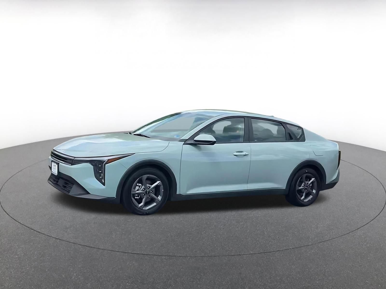 Thumbnail: 2025 Kia K4 - 8