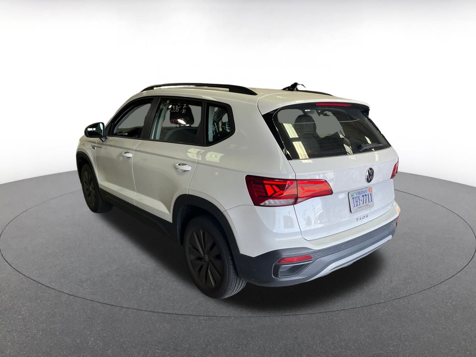 Thumbnail: 2024 Volkswagen Taos - 5