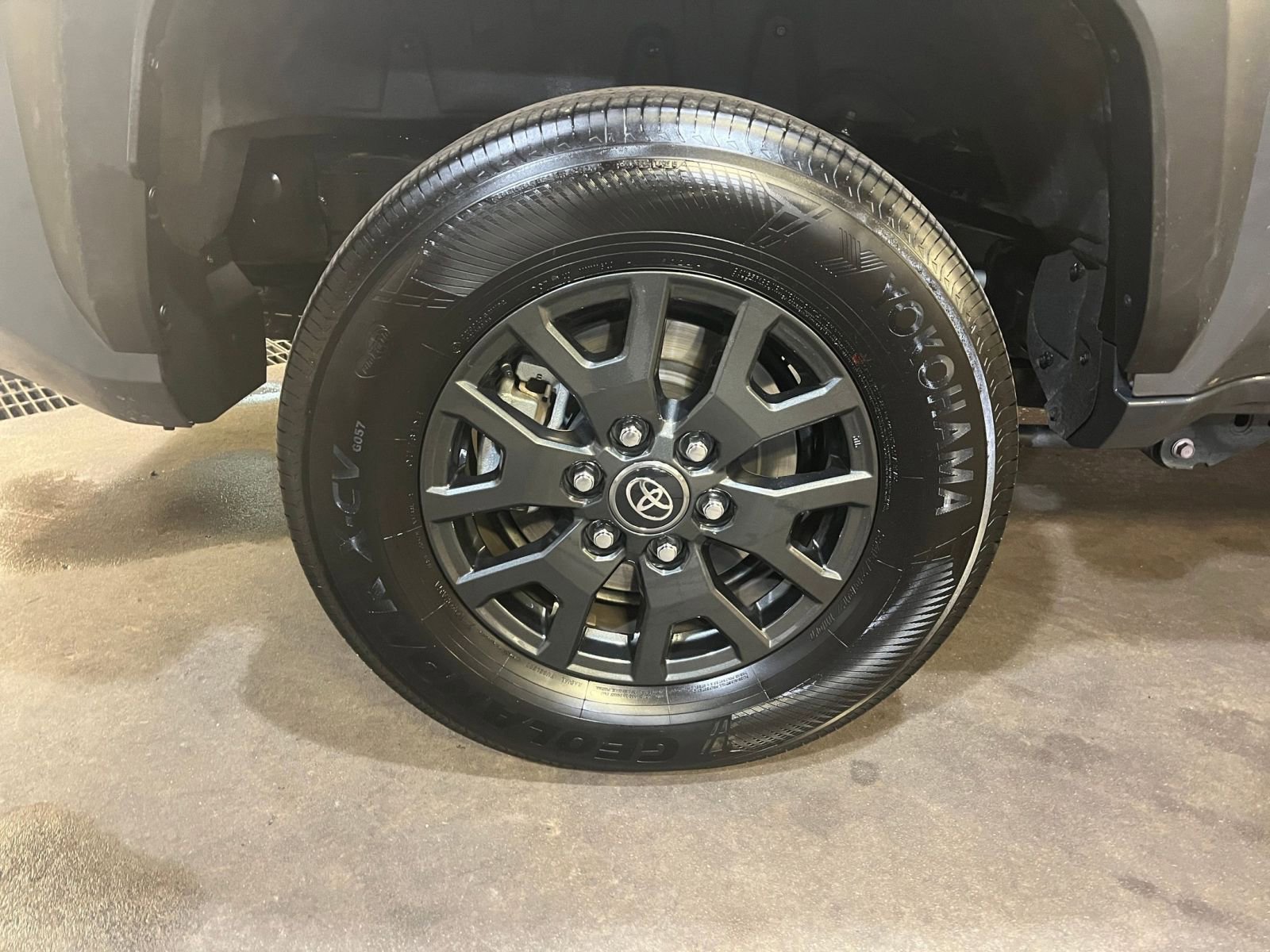 Thumbnail: 2025 Toyota 4Runner - 29