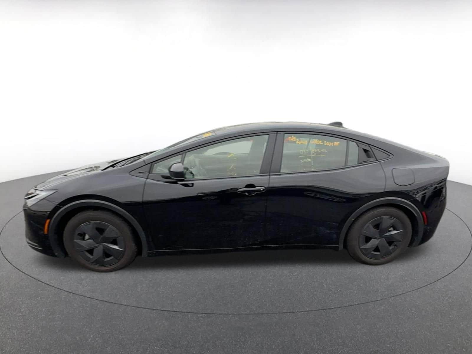 Thumbnail: 2025 Toyota Prius - 5