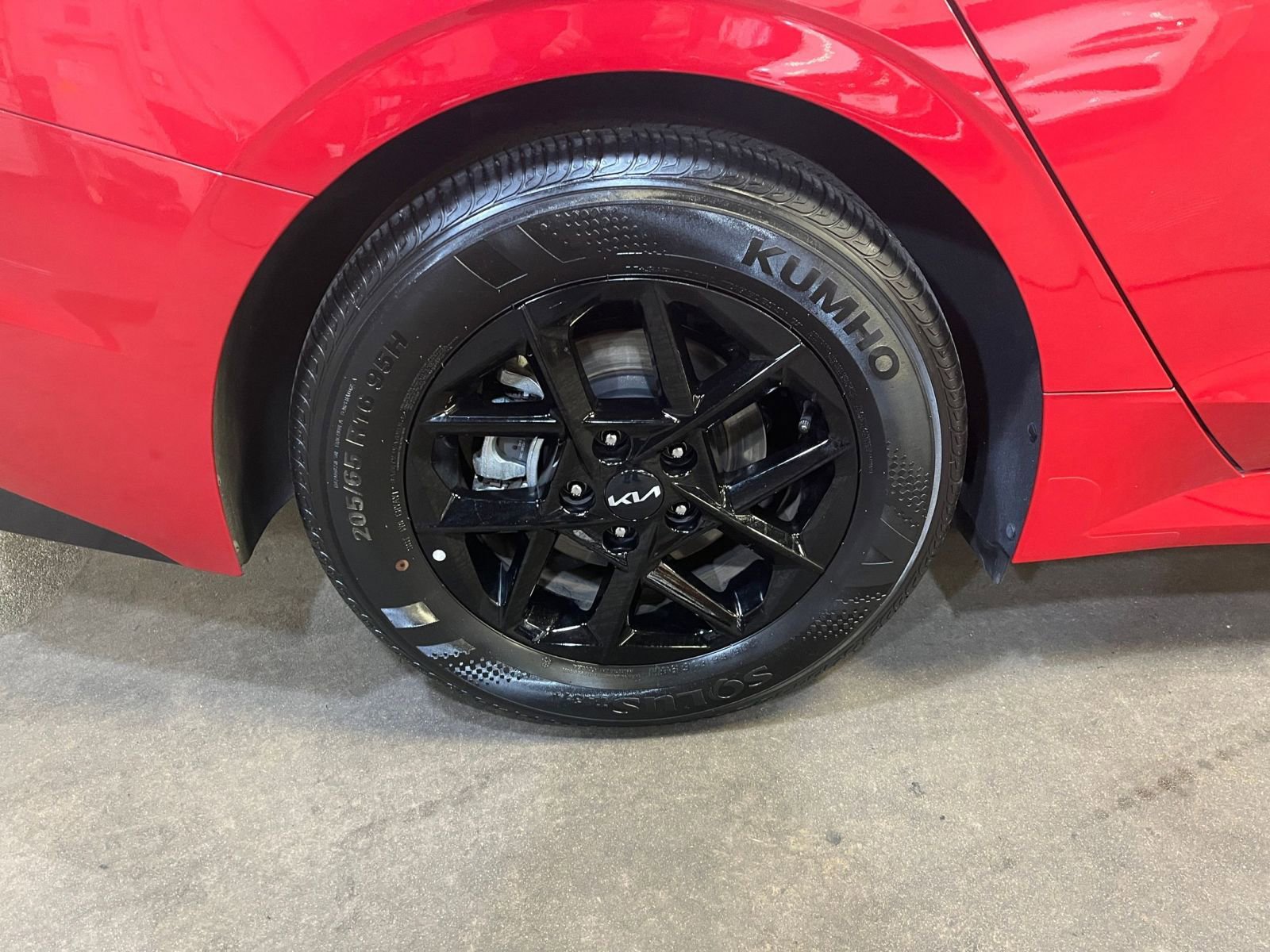 Thumbnail: 2025 Kia K5 - 30