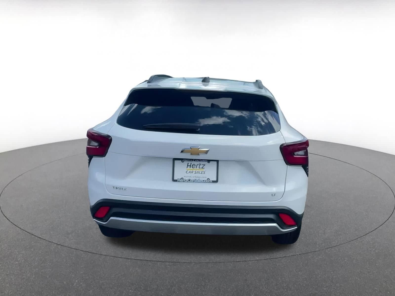 Thumbnail: 2024 Chevrolet Trax - 12