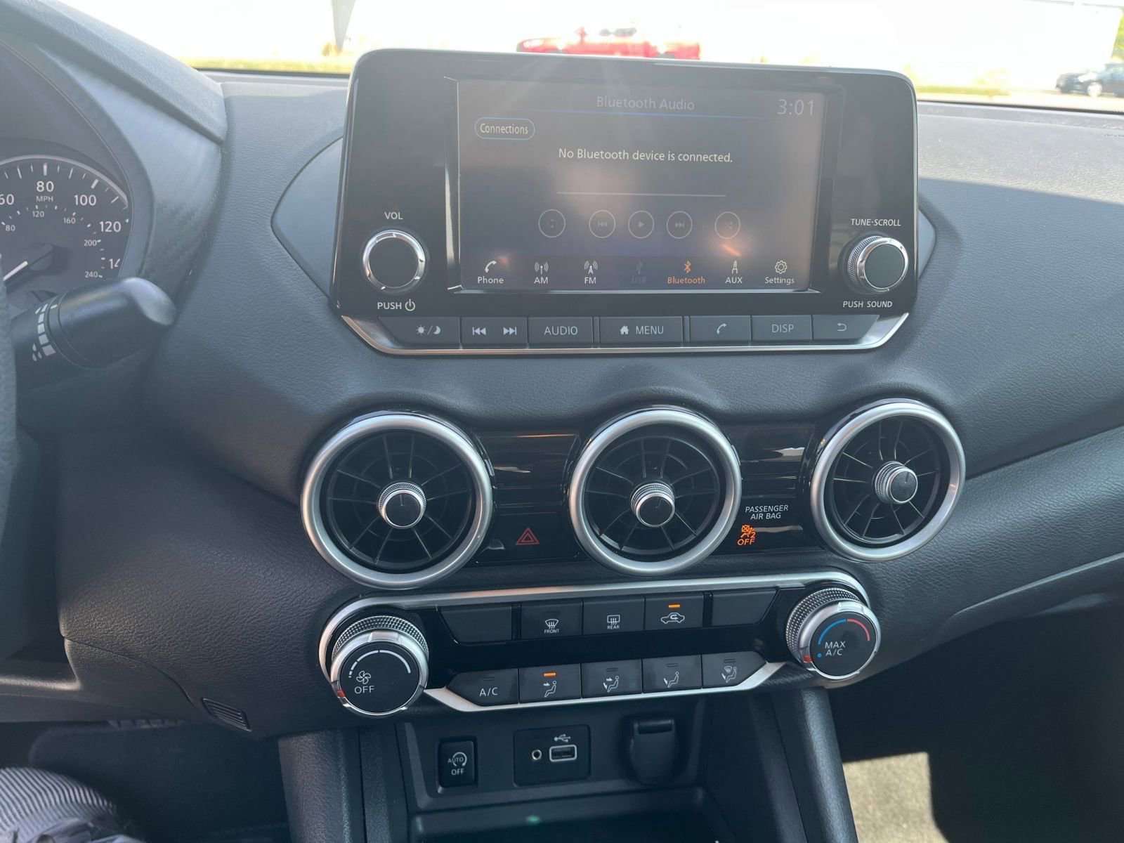 Thumbnail: 2025 Nissan Sentra - 17