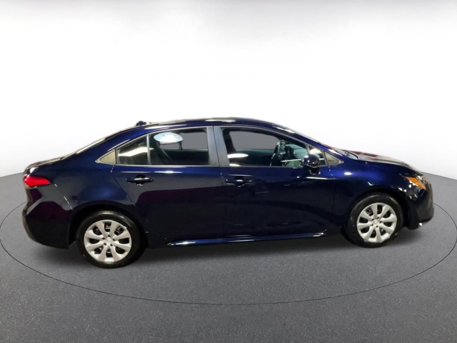 Thumbnail: 2025 Toyota Corolla - 16