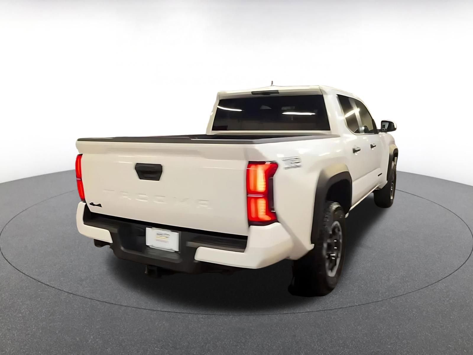 Thumbnail: 2025 Toyota Tacoma - 15