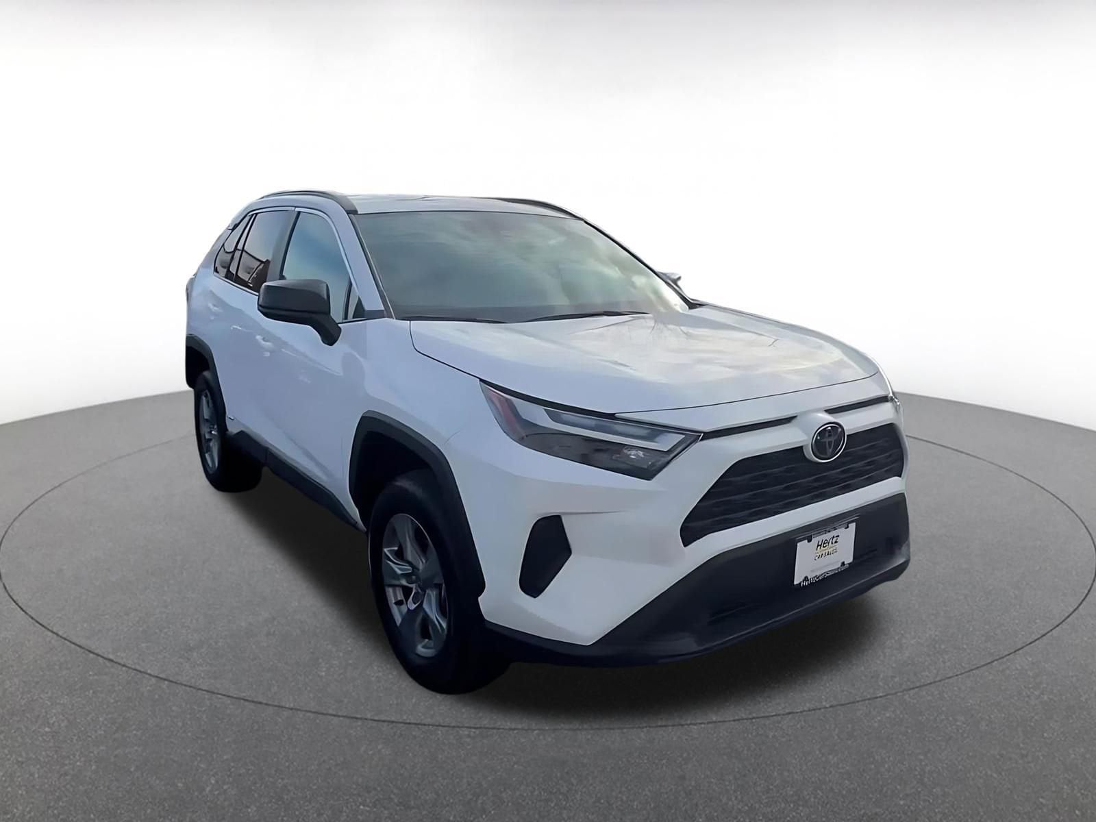 Thumbnail: 2025 Toyota RAV4 - 3