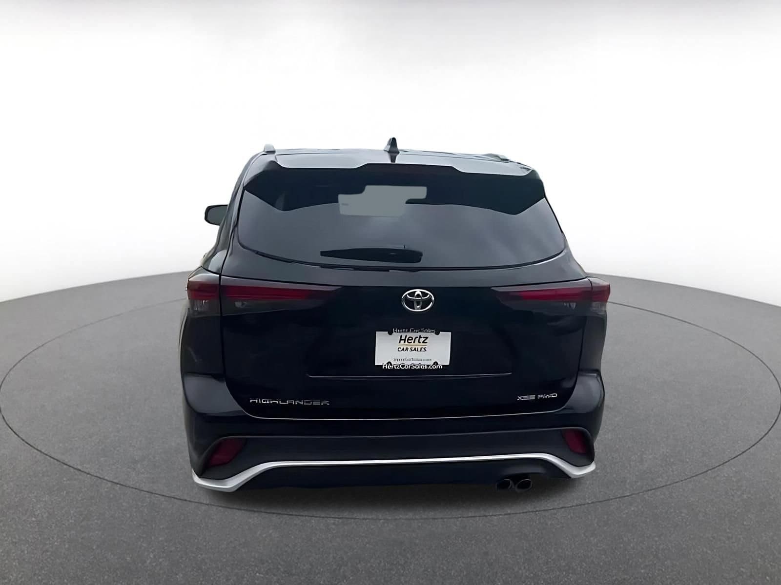 Thumbnail: 2025 Toyota Highlander - 12