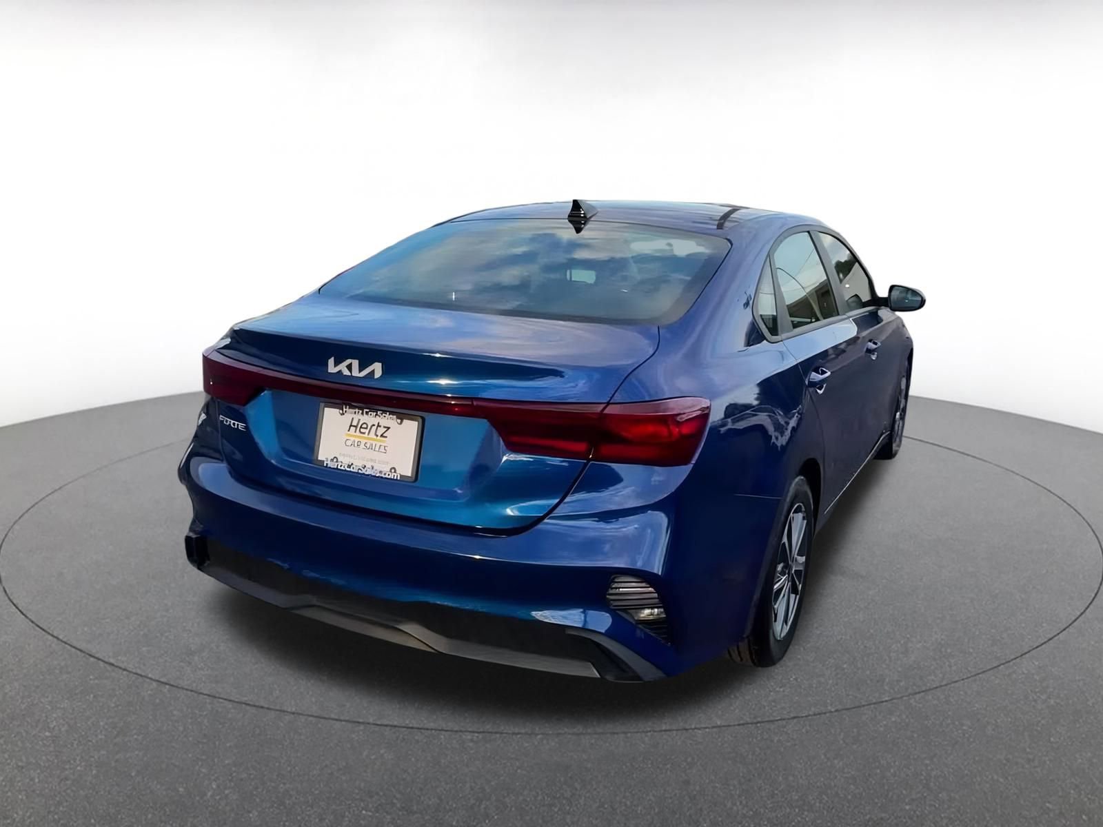 Thumbnail: 2024 Kia Forte - 15