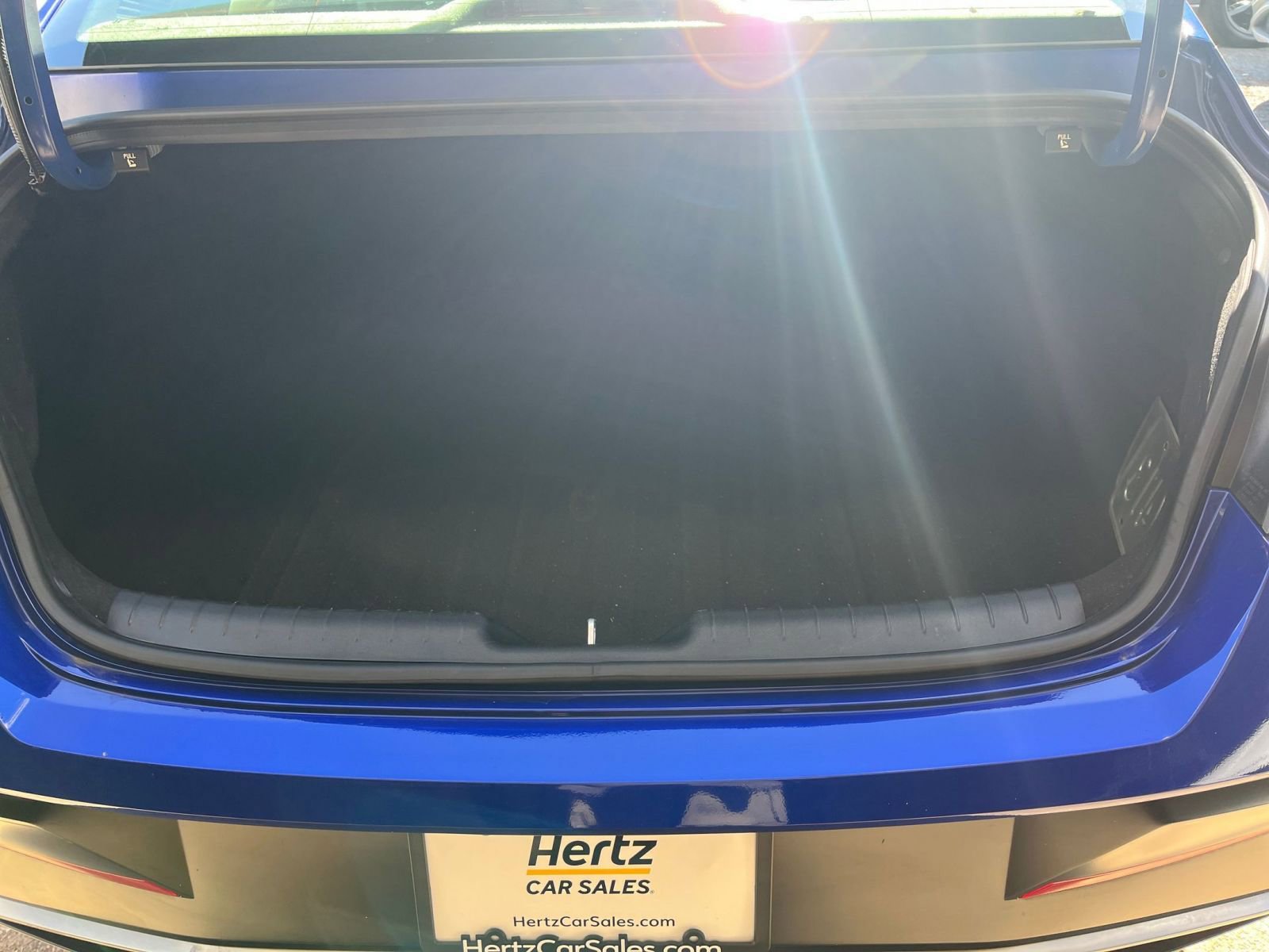 Thumbnail: 2025 Hyundai Elantra - 31