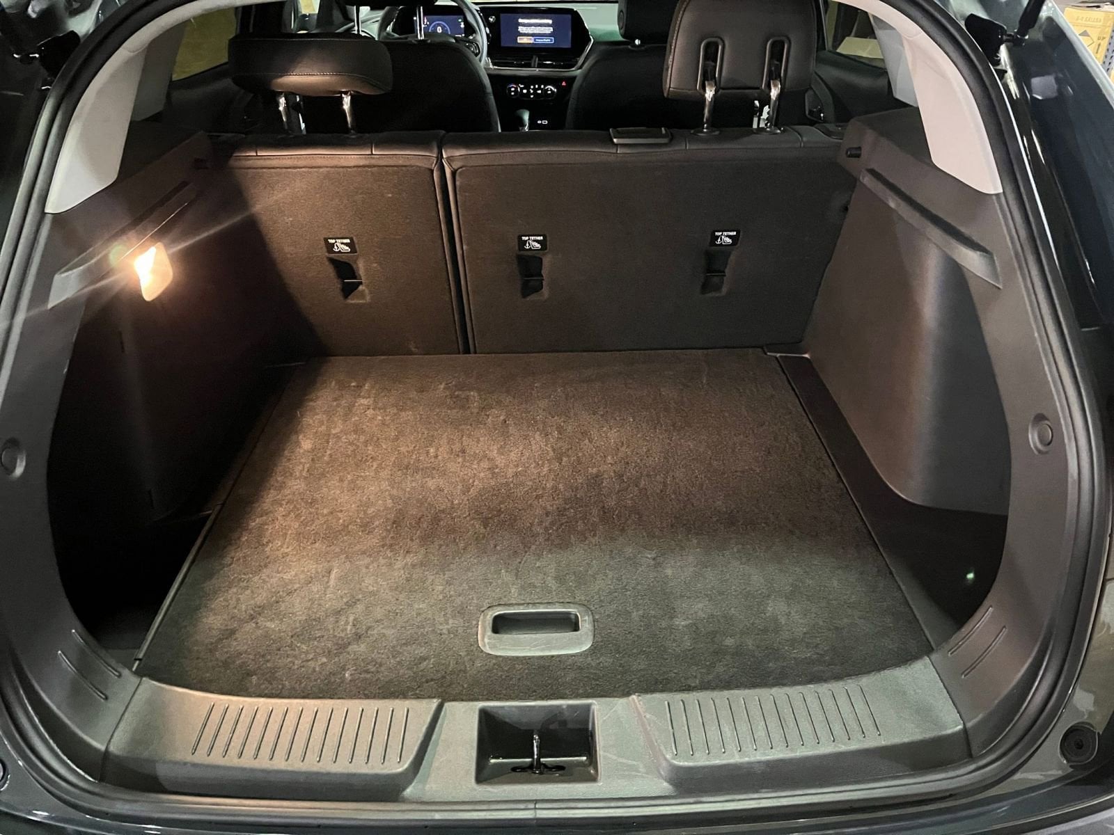 Thumbnail: 2025 Chevrolet Trax - 30