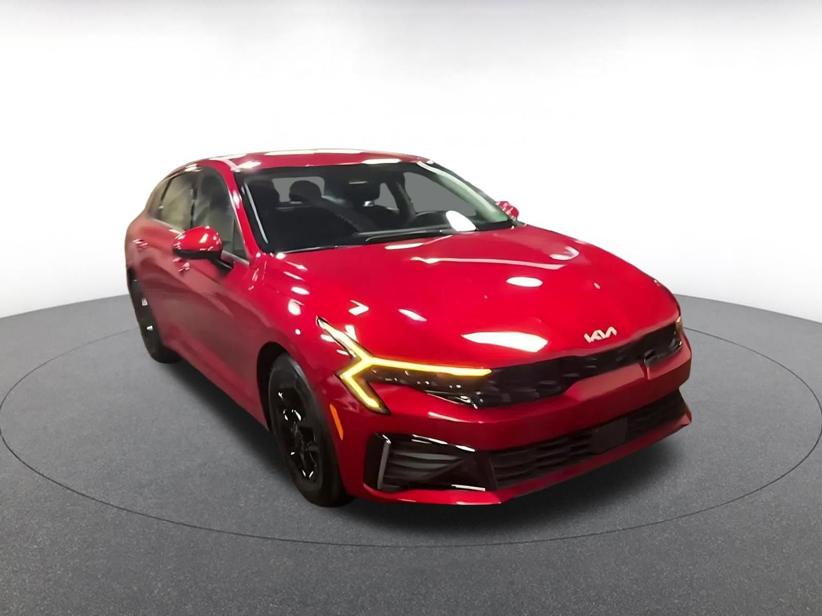 Thumbnail: 2025 Kia K5 - 3