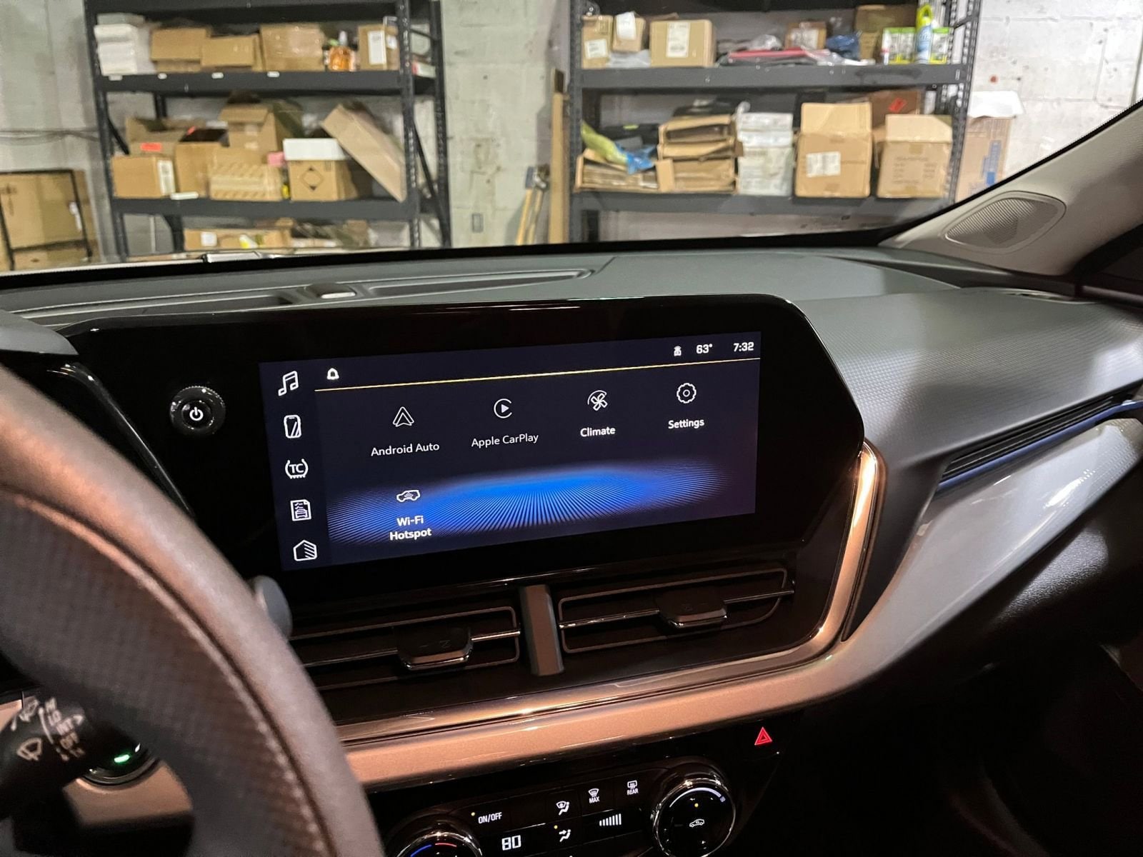 Thumbnail: 2025 Chevrolet Trax - 21