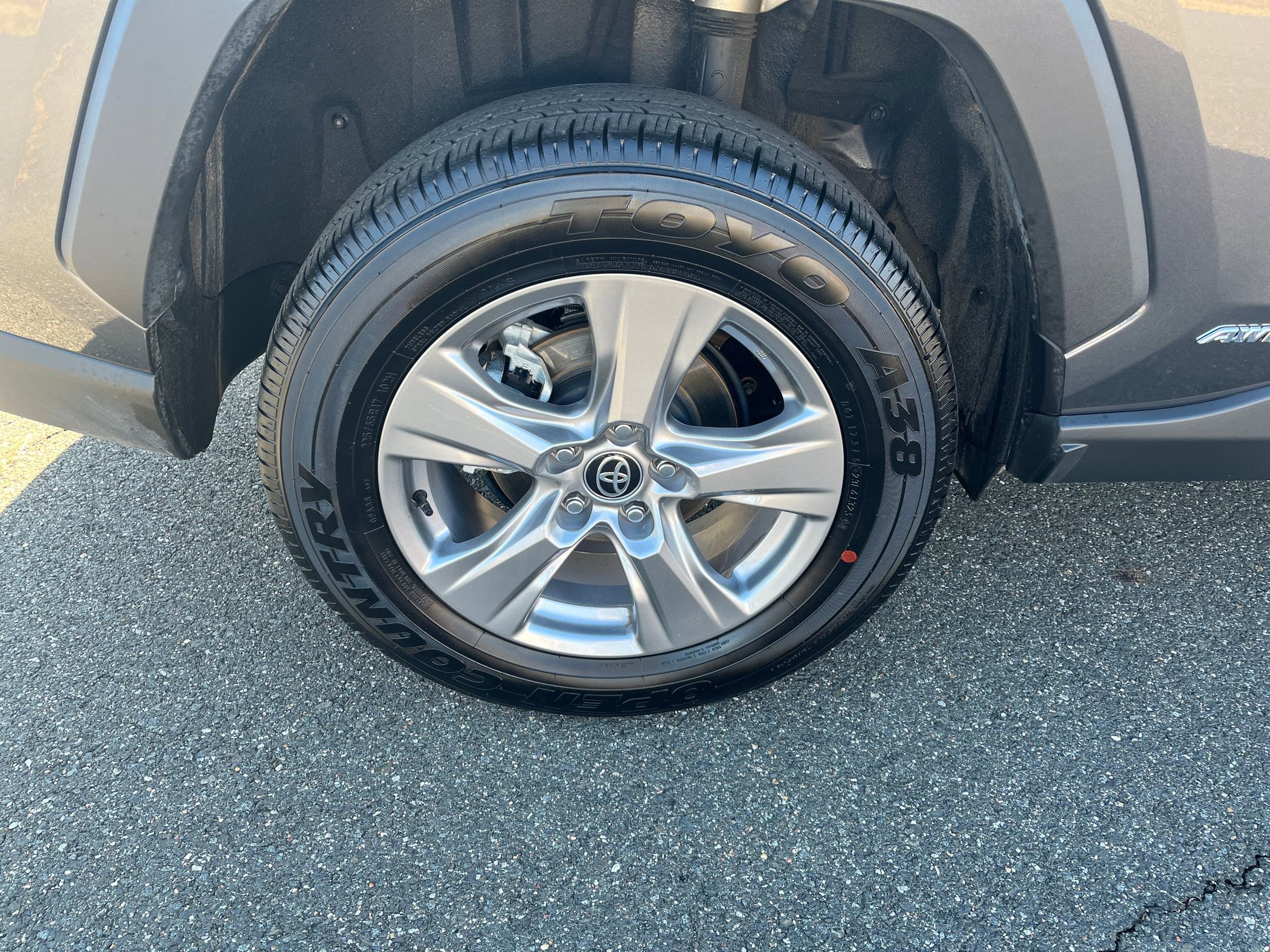 Thumbnail: 2025 Toyota RAV4 - 29