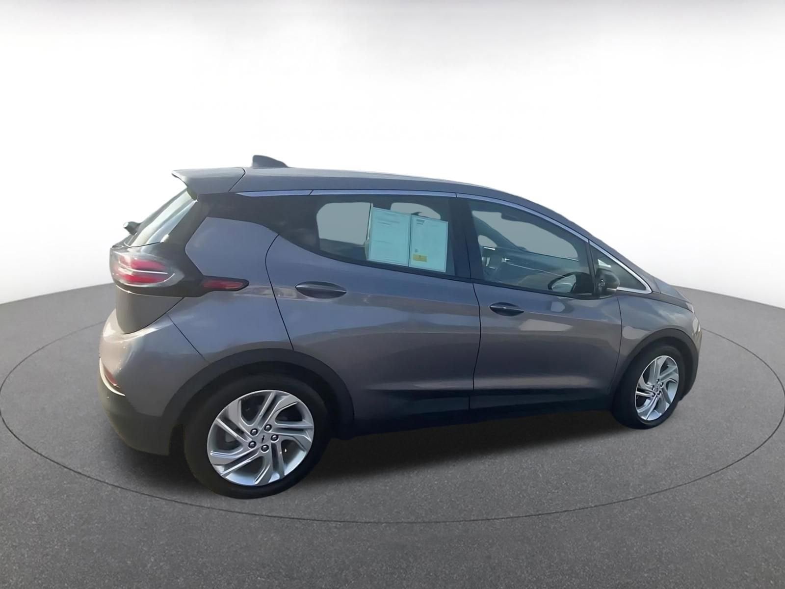 Thumbnail: 2023 Chevrolet Bolt EV - 15