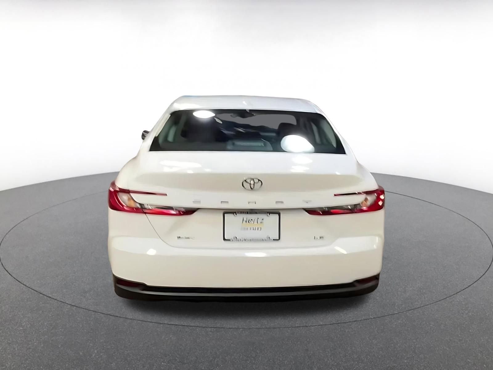 Thumbnail: 2025 Toyota Camry - 12