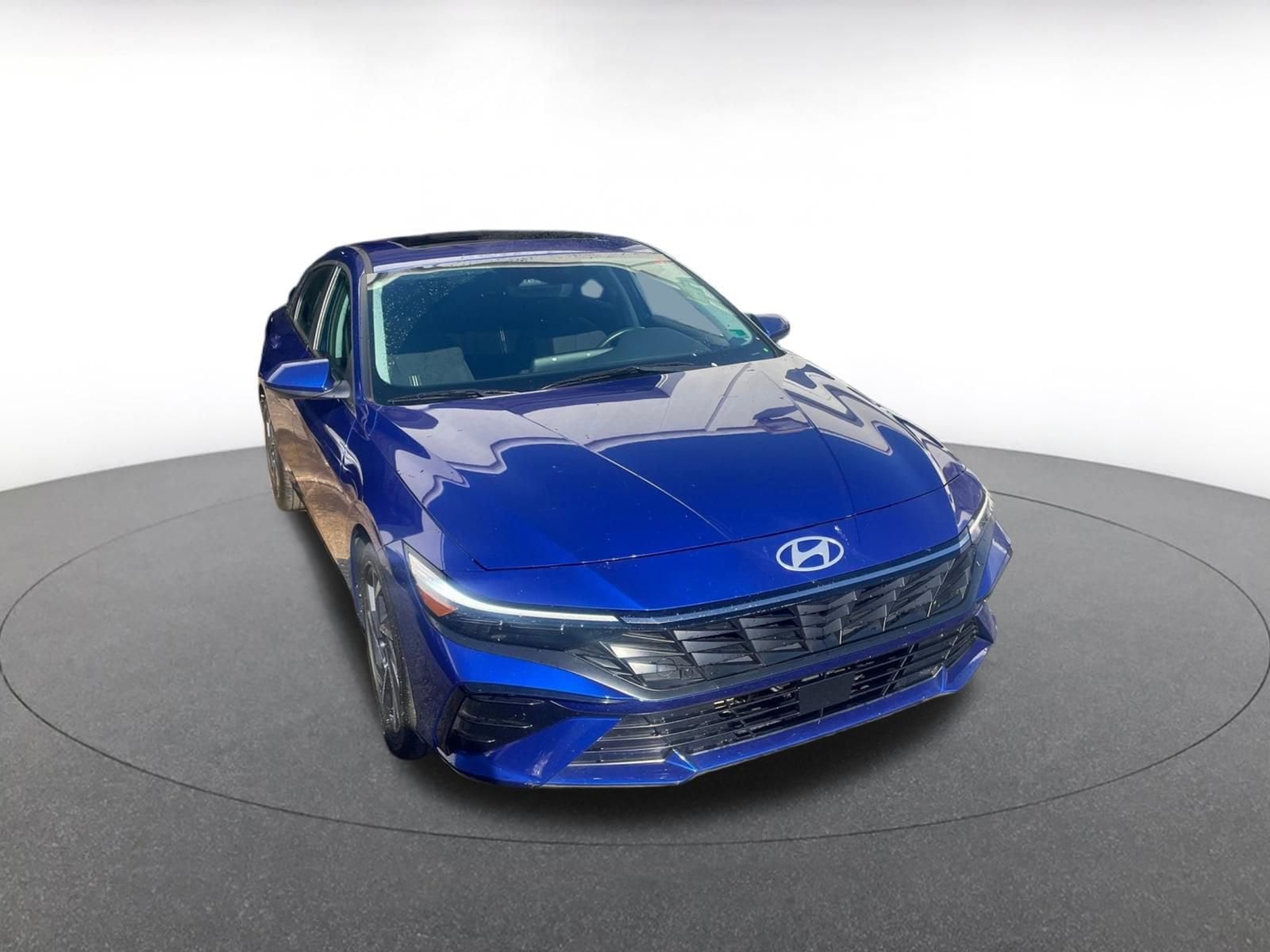 Thumbnail: 2025 Hyundai Elantra - 1