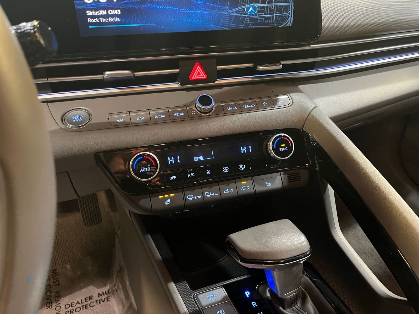 Thumbnail: 2025 Hyundai Elantra - 18