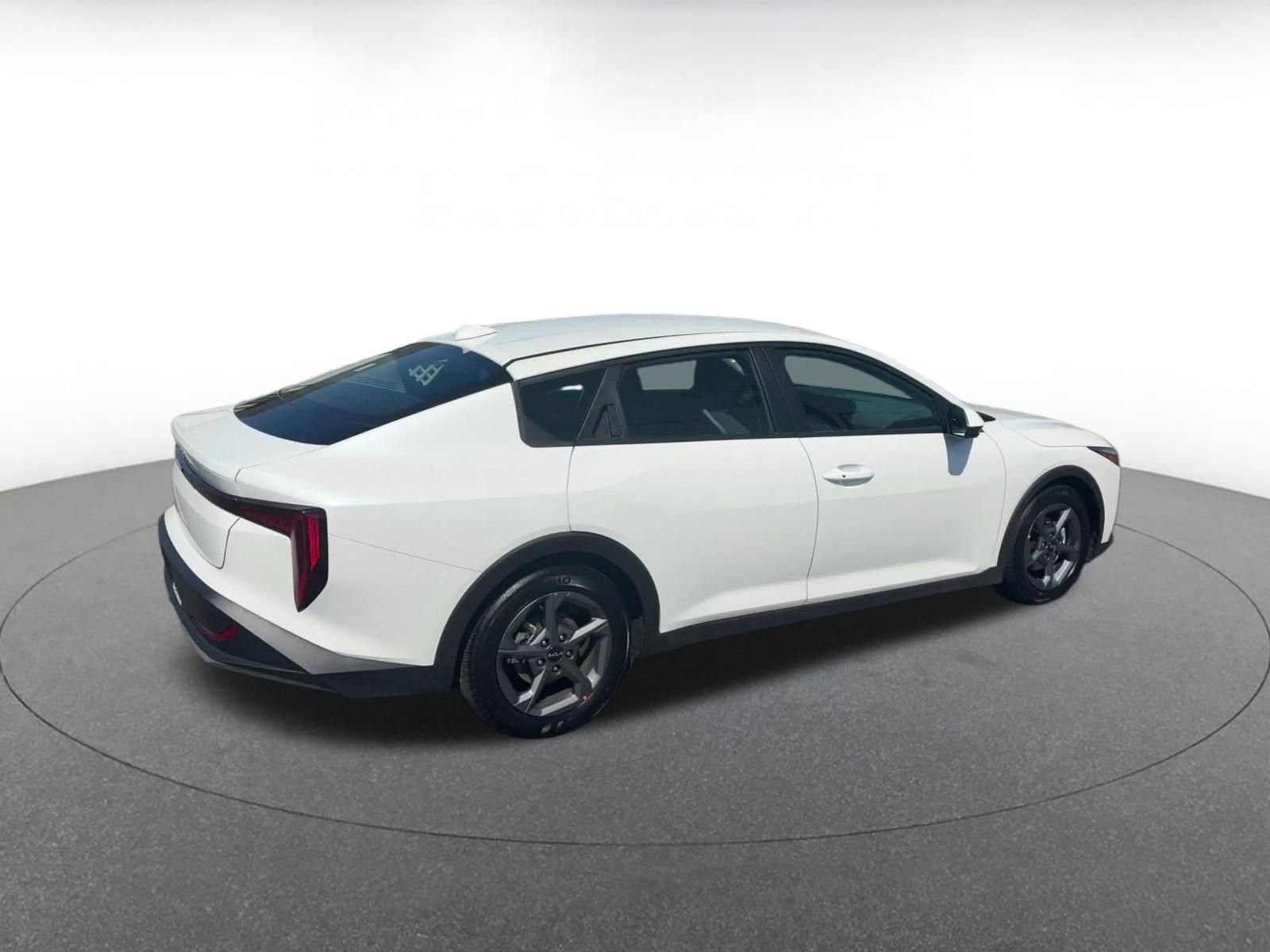 Thumbnail: 2025 Kia K4 - 15