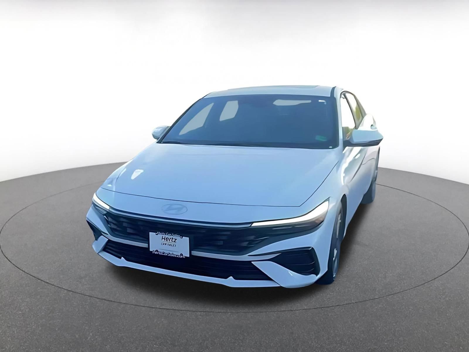 Thumbnail: 2025 Hyundai Elantra - 4