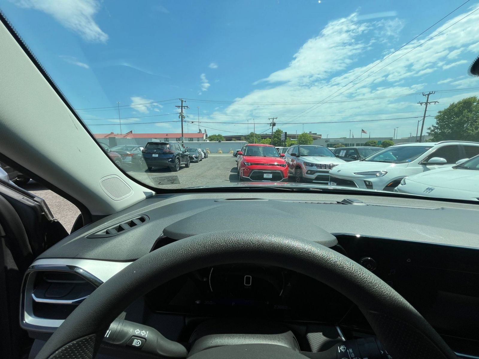 Thumbnail: 2025 Chevrolet TrailBlazer - 32