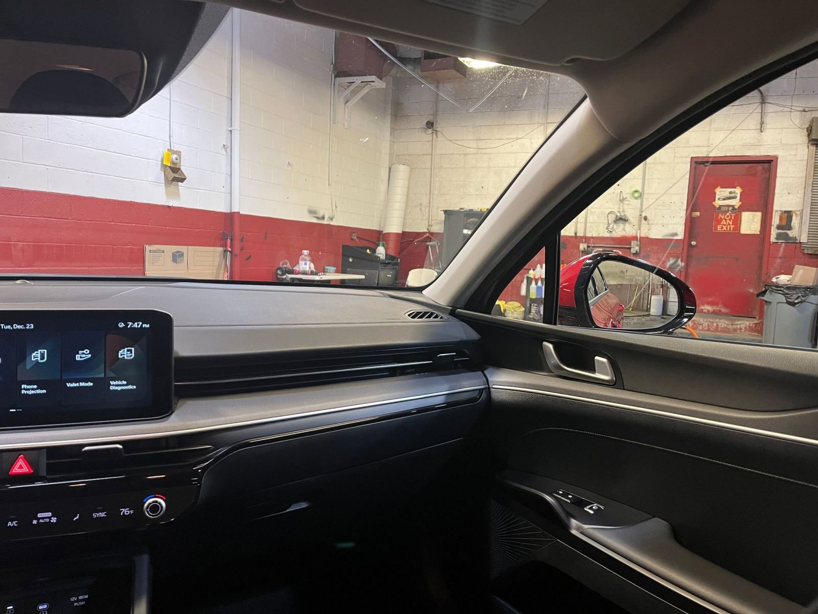 Thumbnail: 2025 Kia K5 - 35