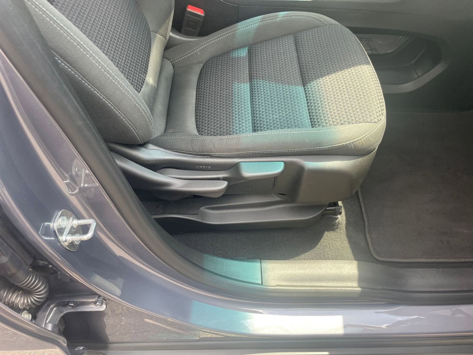 Thumbnail: 2023 Chevrolet Bolt EV - 29