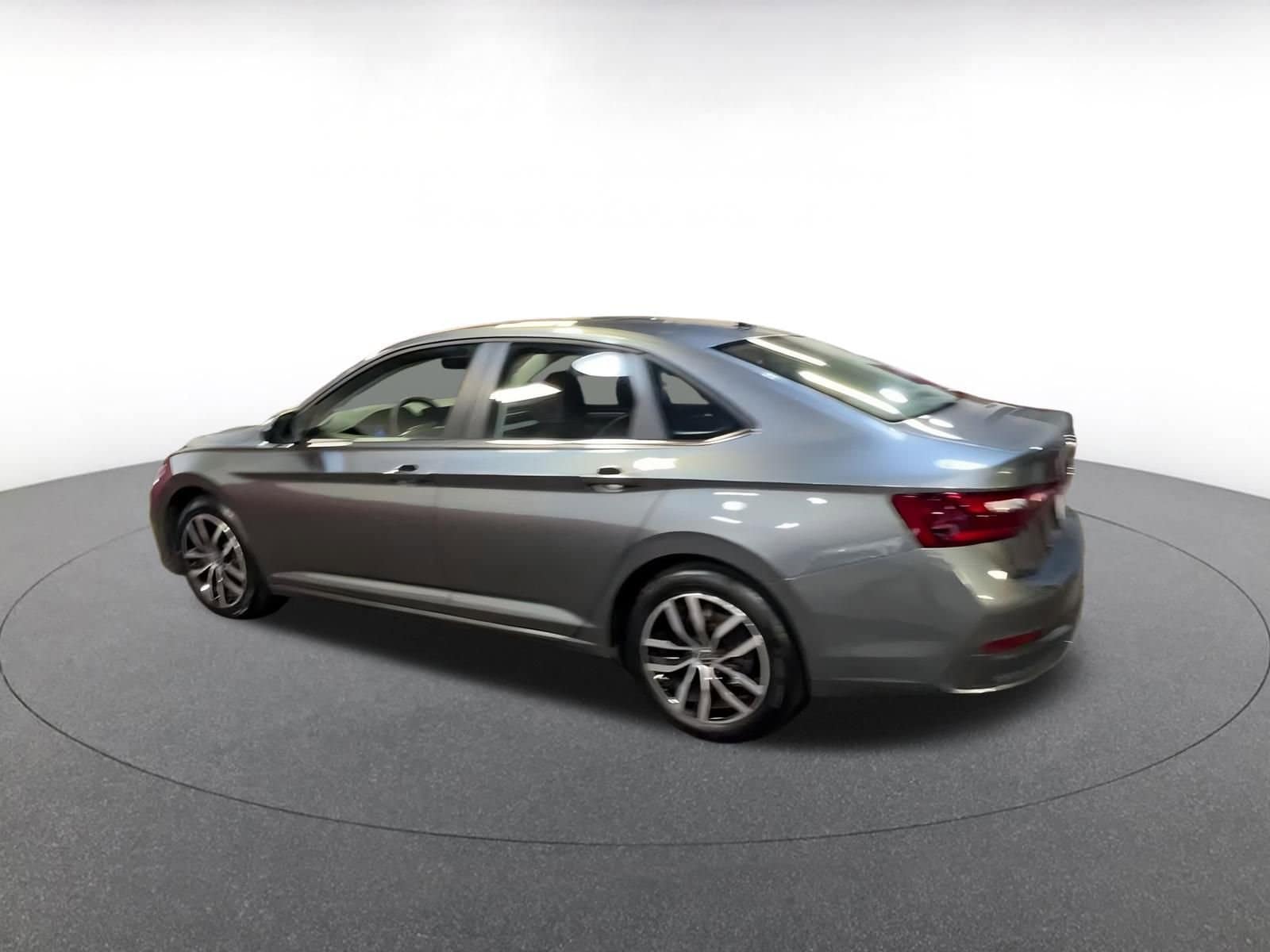 Thumbnail: 2025 Volkswagen Jetta - 11