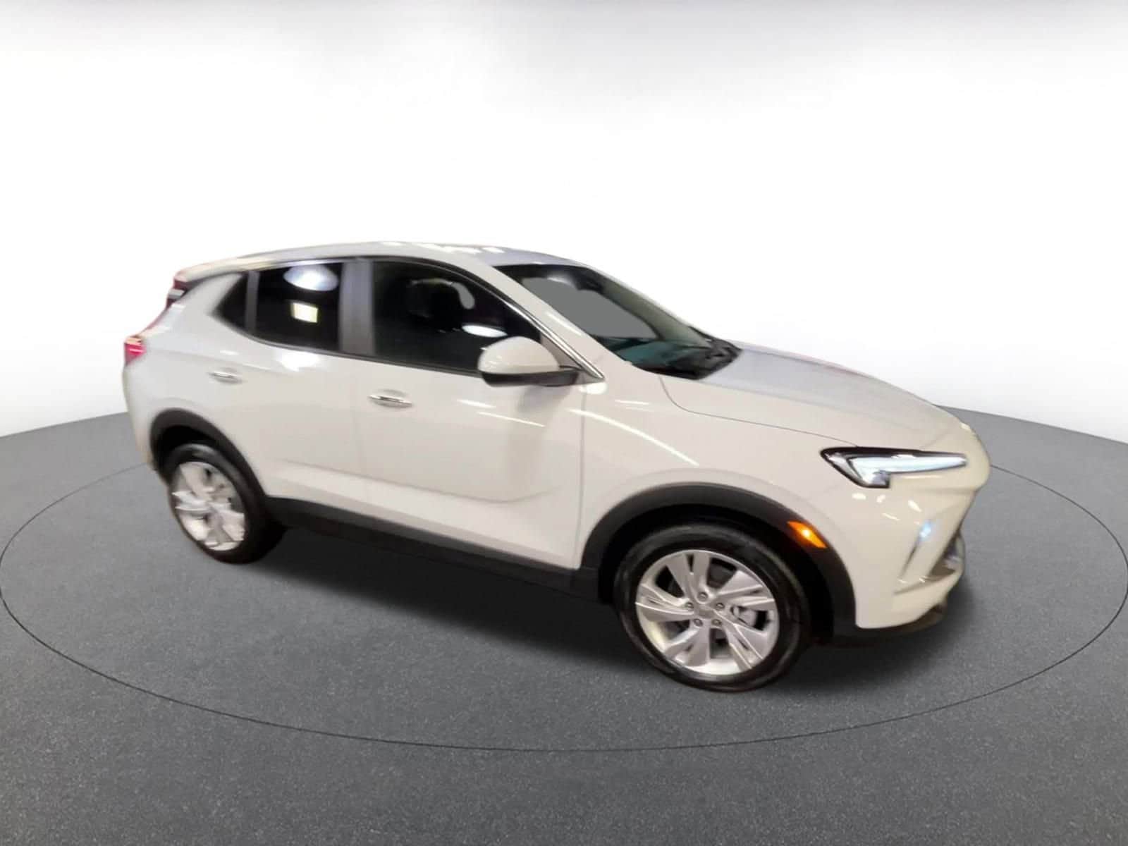 Thumbnail: 2025 Buick Encore GX - 2