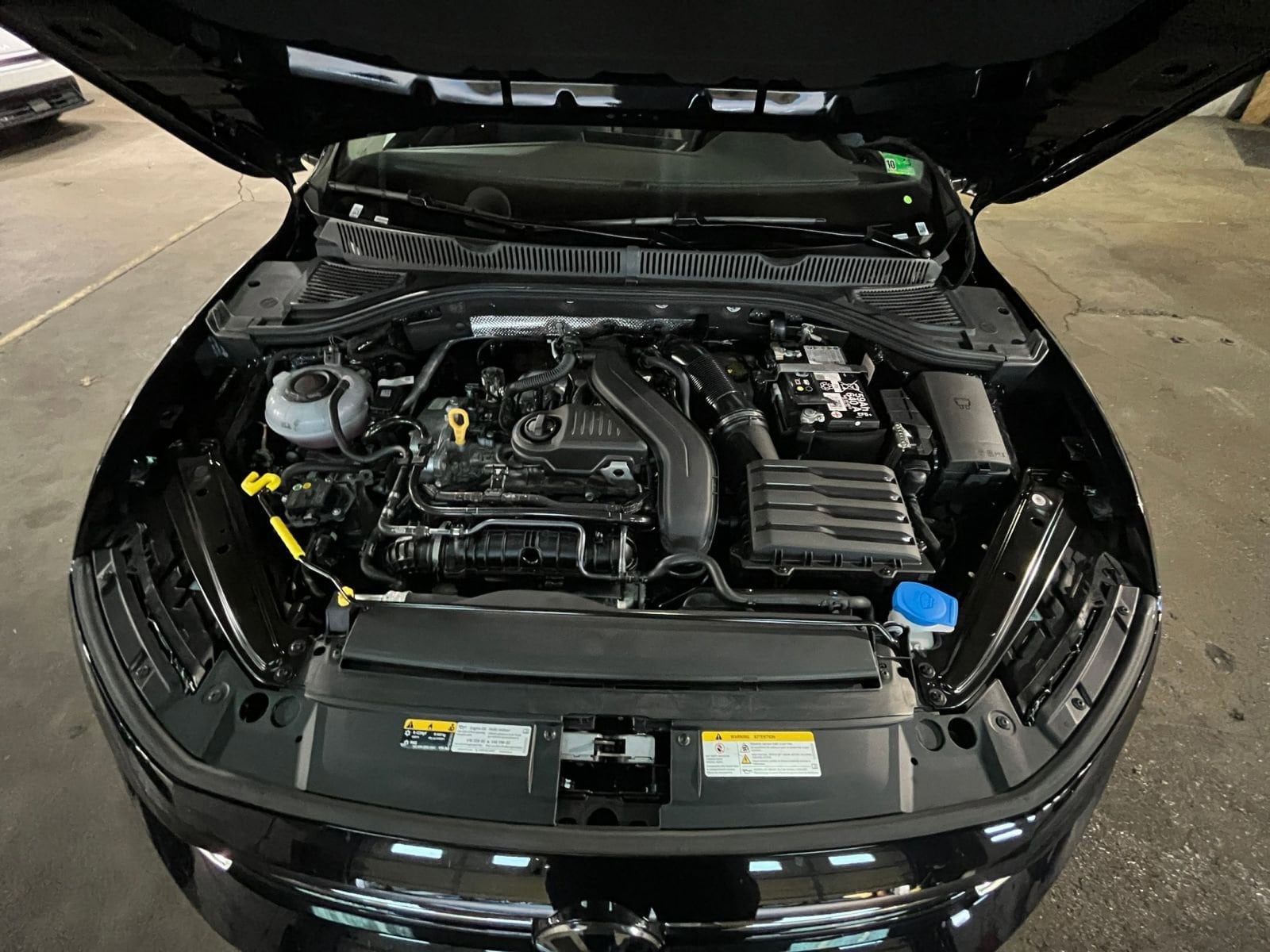 Thumbnail: 2025 Volkswagen Jetta - 31