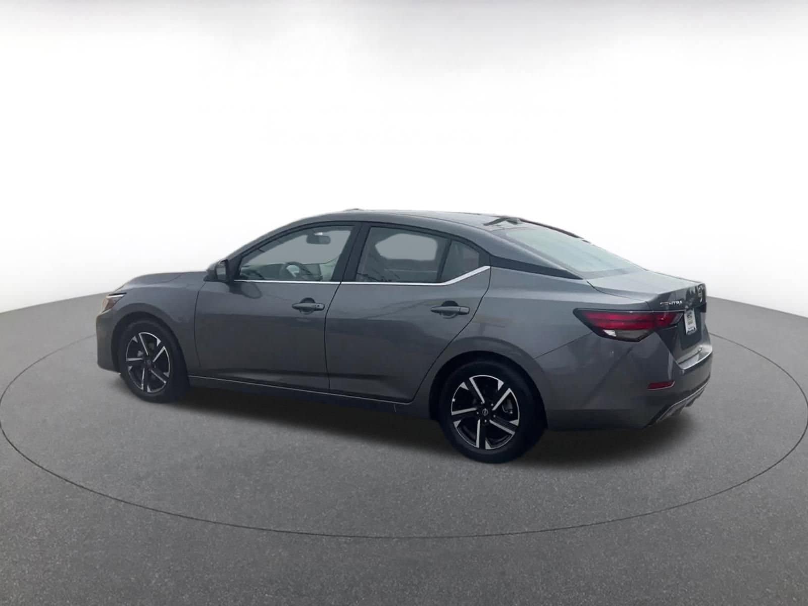 Thumbnail: 2025 Nissan Sentra - 10