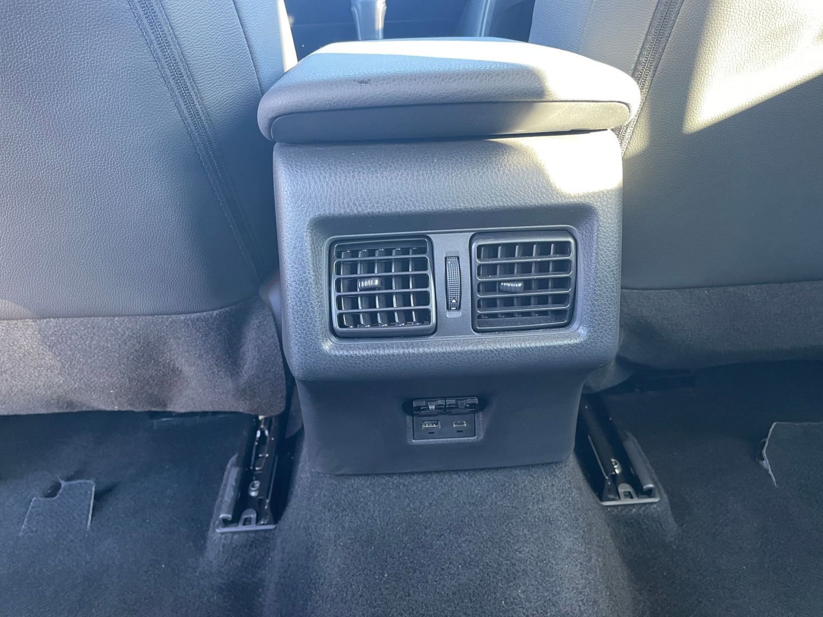 Thumbnail: 2025 Toyota Camry - 24