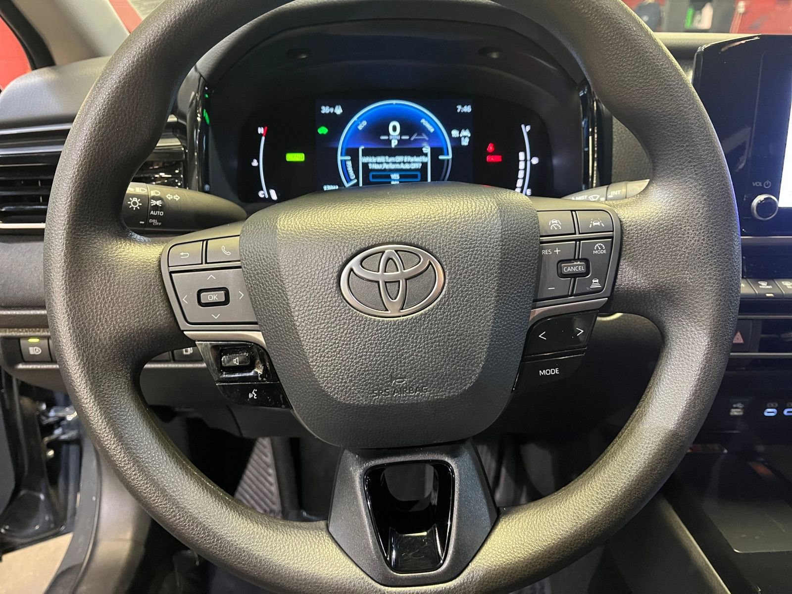 Thumbnail: 2025 Toyota Camry - 27