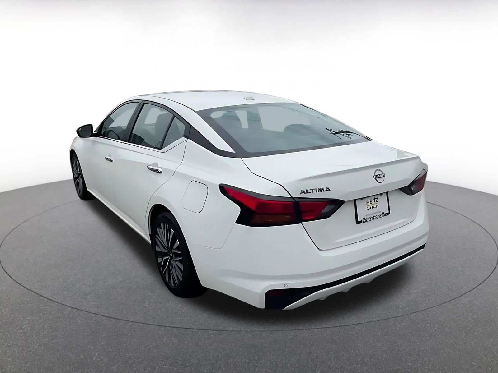 Thumbnail: 2025 Nissan Altima - 11