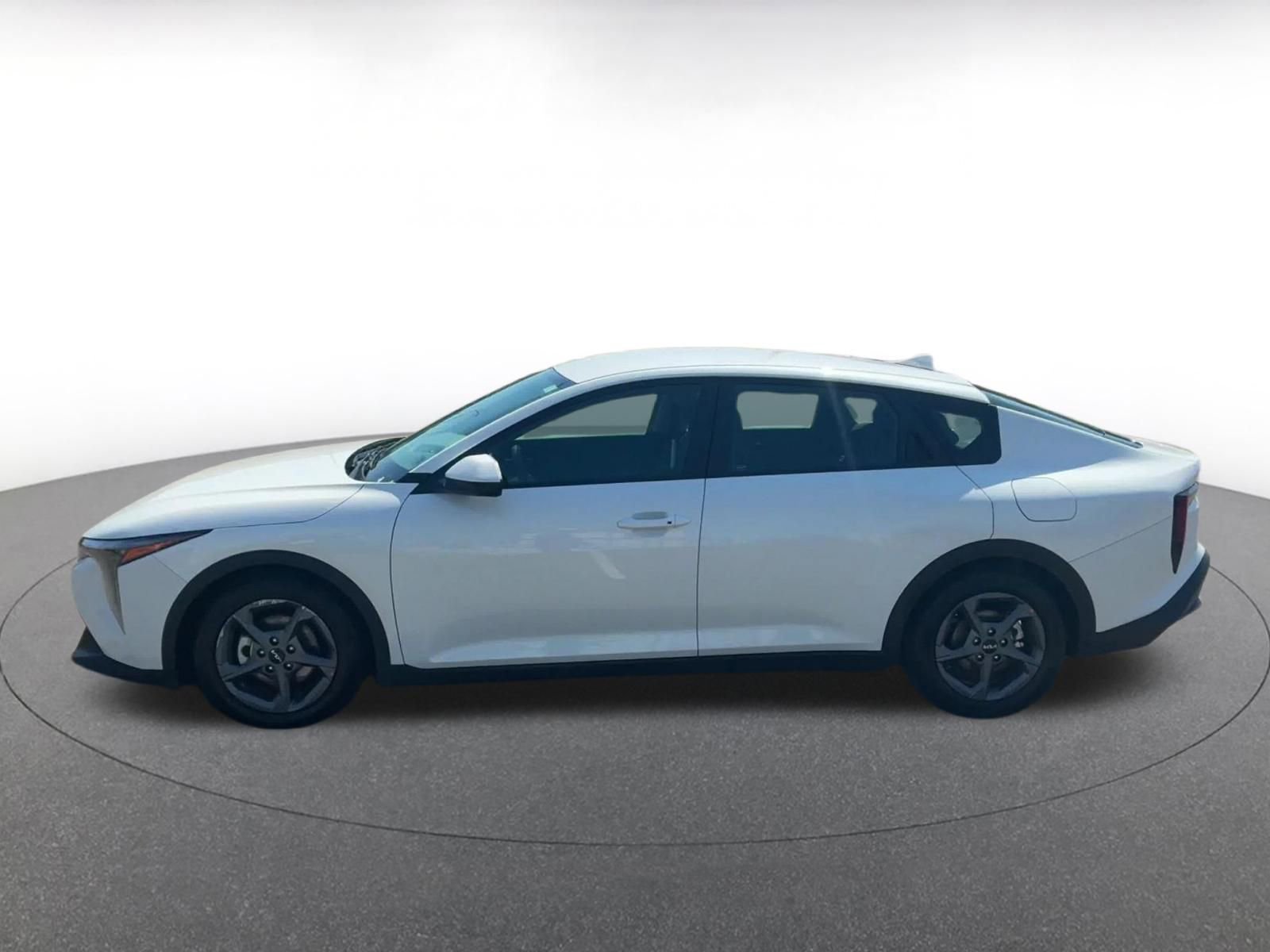 Thumbnail: 2025 Kia K4 - 9