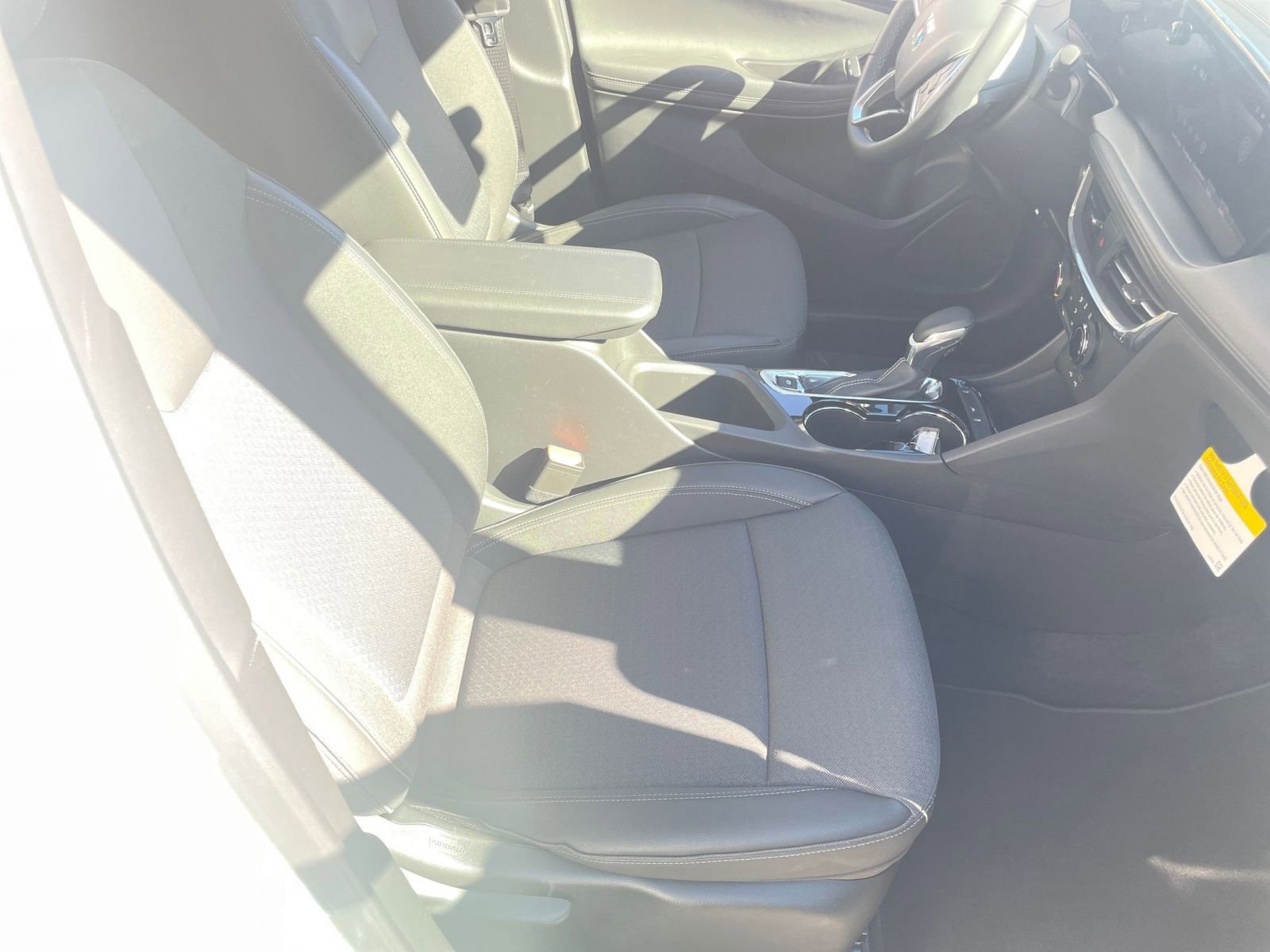 Thumbnail: 2025 Buick Encore GX - 34