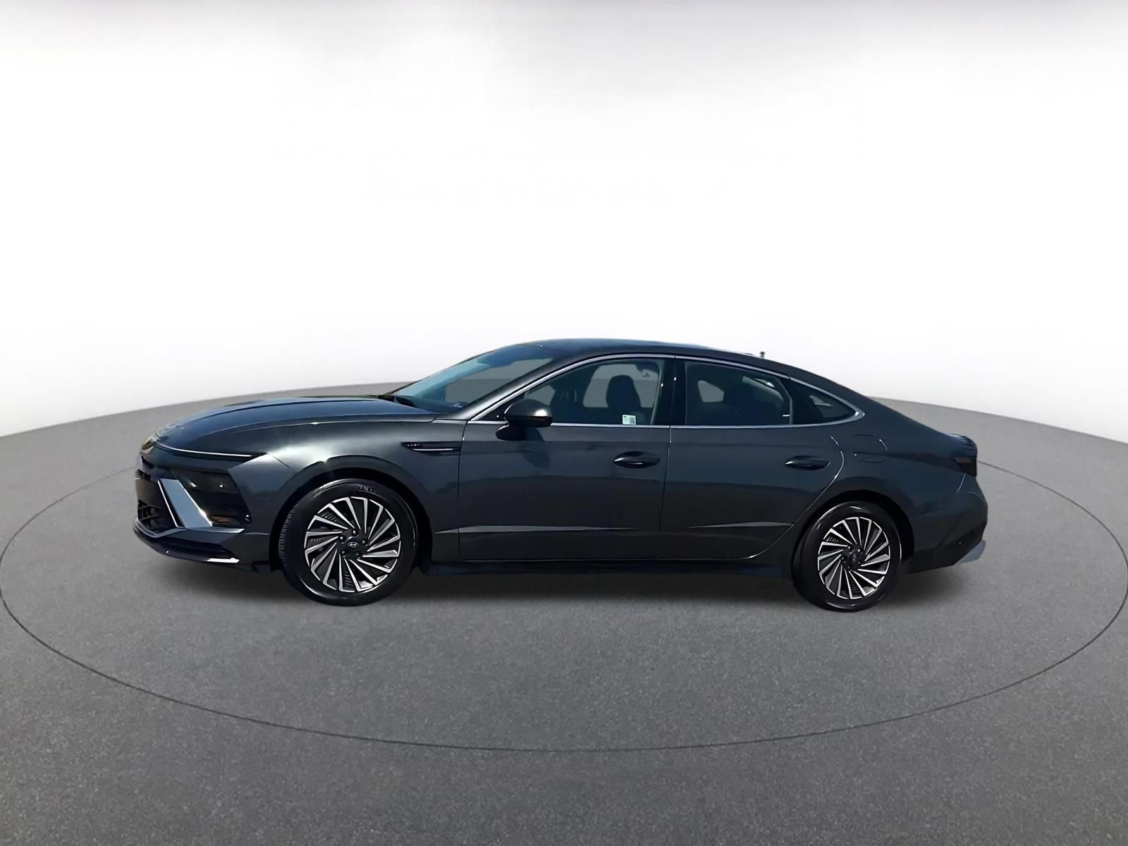 Thumbnail: 2025 Hyundai Sonata - 8