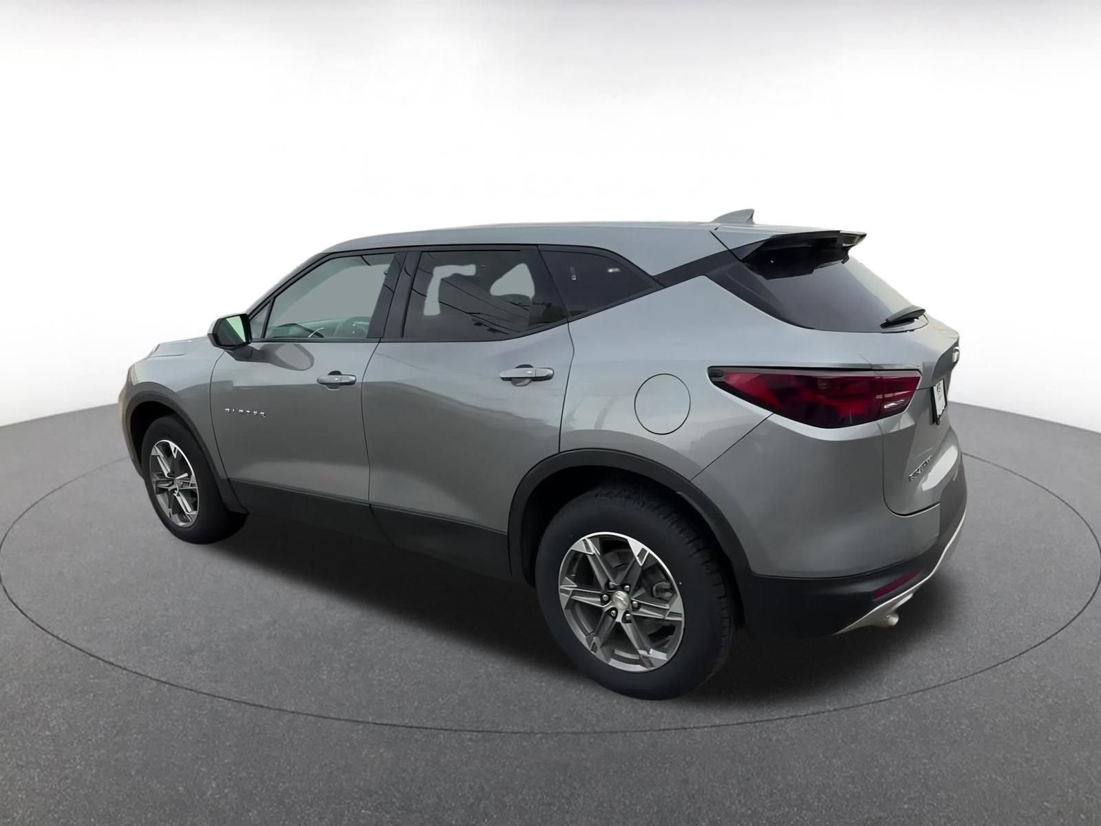 Thumbnail: 2023 Chevrolet Blazer - 10