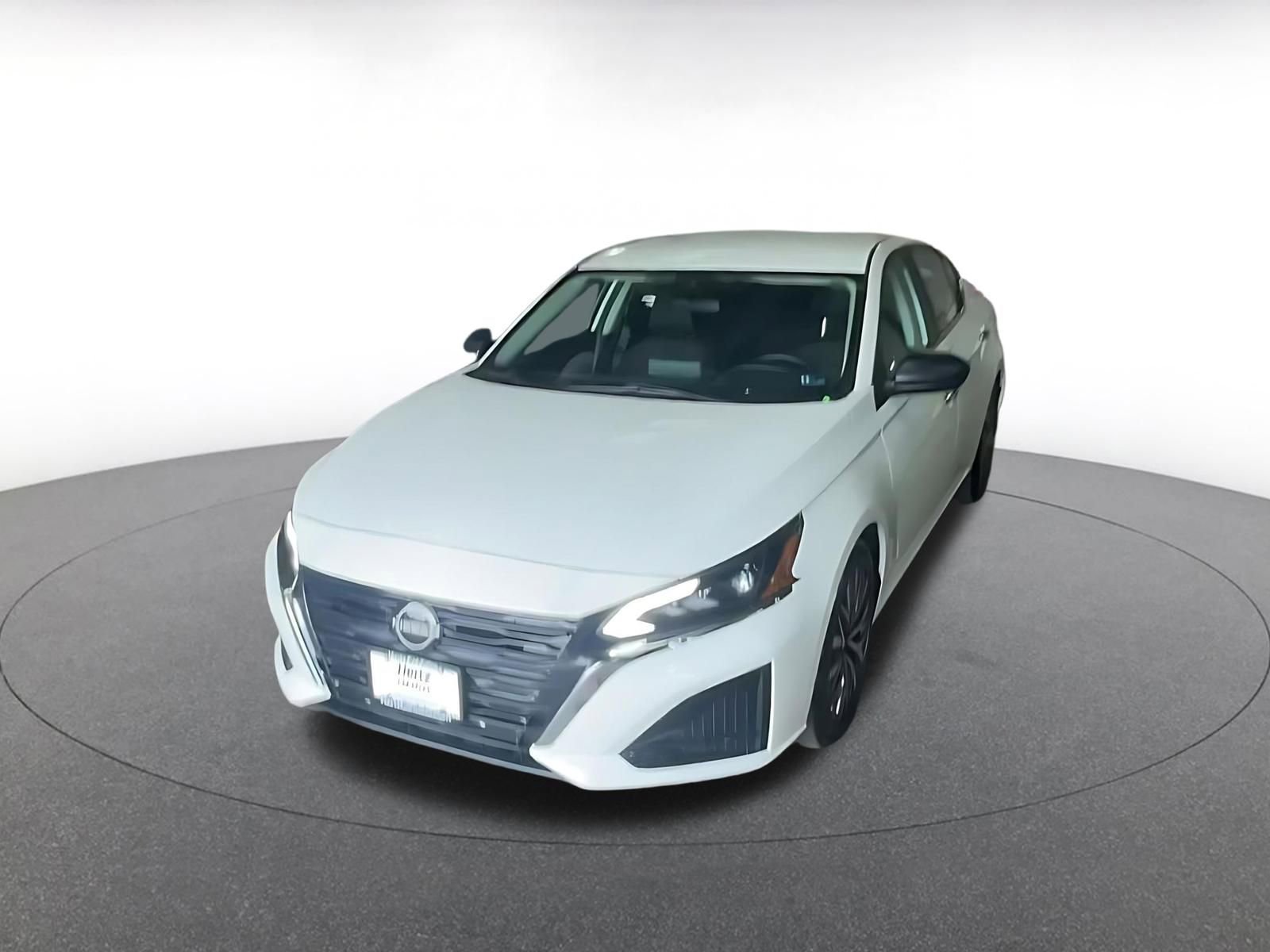 Thumbnail: 2025 Nissan Altima - 7