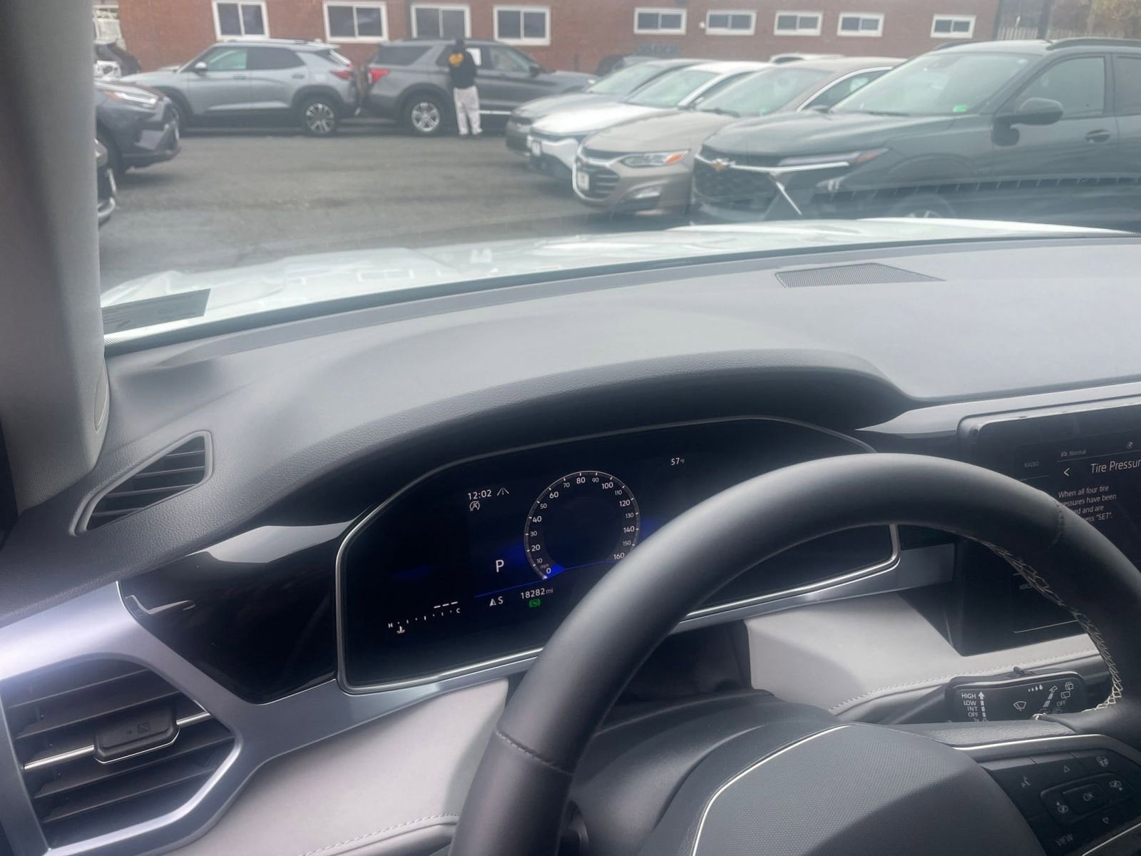 Thumbnail: 2025 Volkswagen Taos - 34