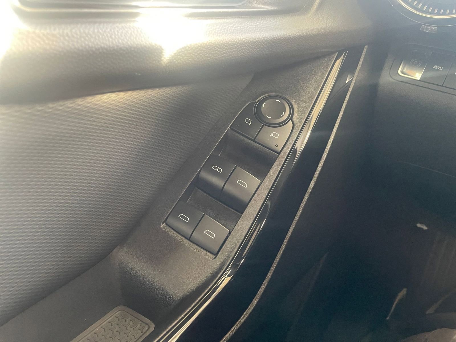 Thumbnail: 2025 Chevrolet Equinox - 20