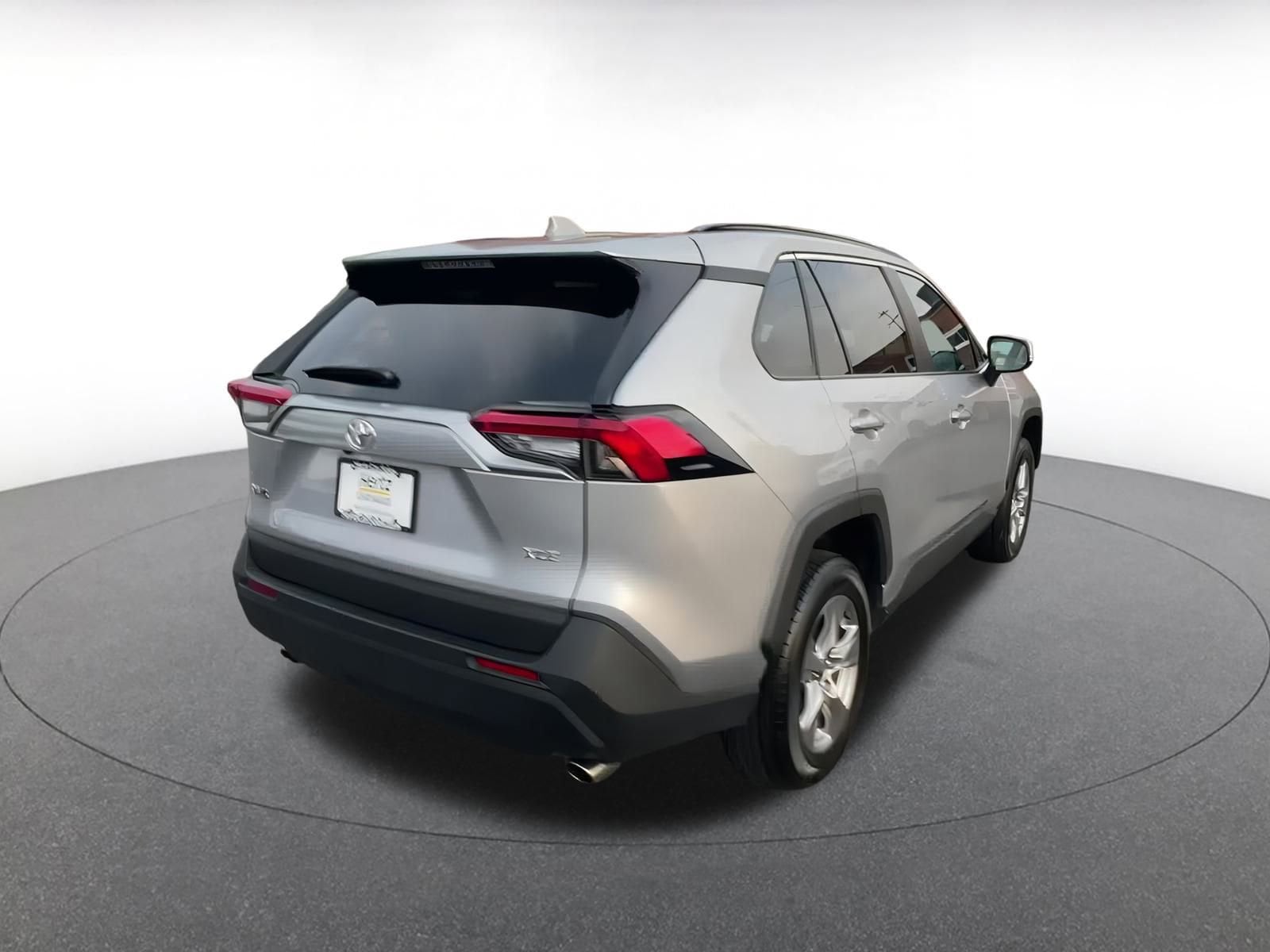 Thumbnail: 2024 Toyota RAV4 - 13