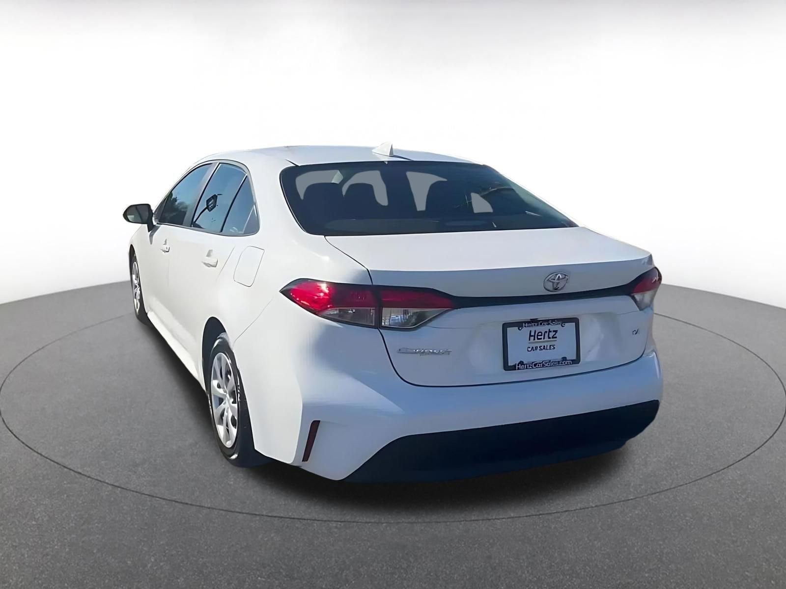 Thumbnail: 2025 Toyota Corolla - 10