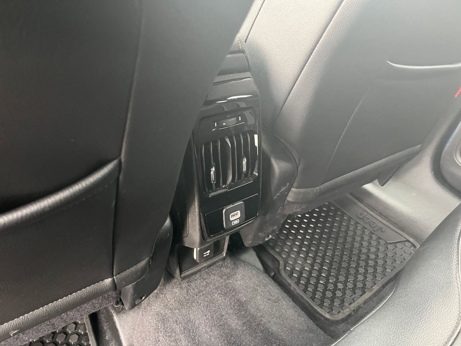 Thumbnail: 2025 Jeep Compass - 23