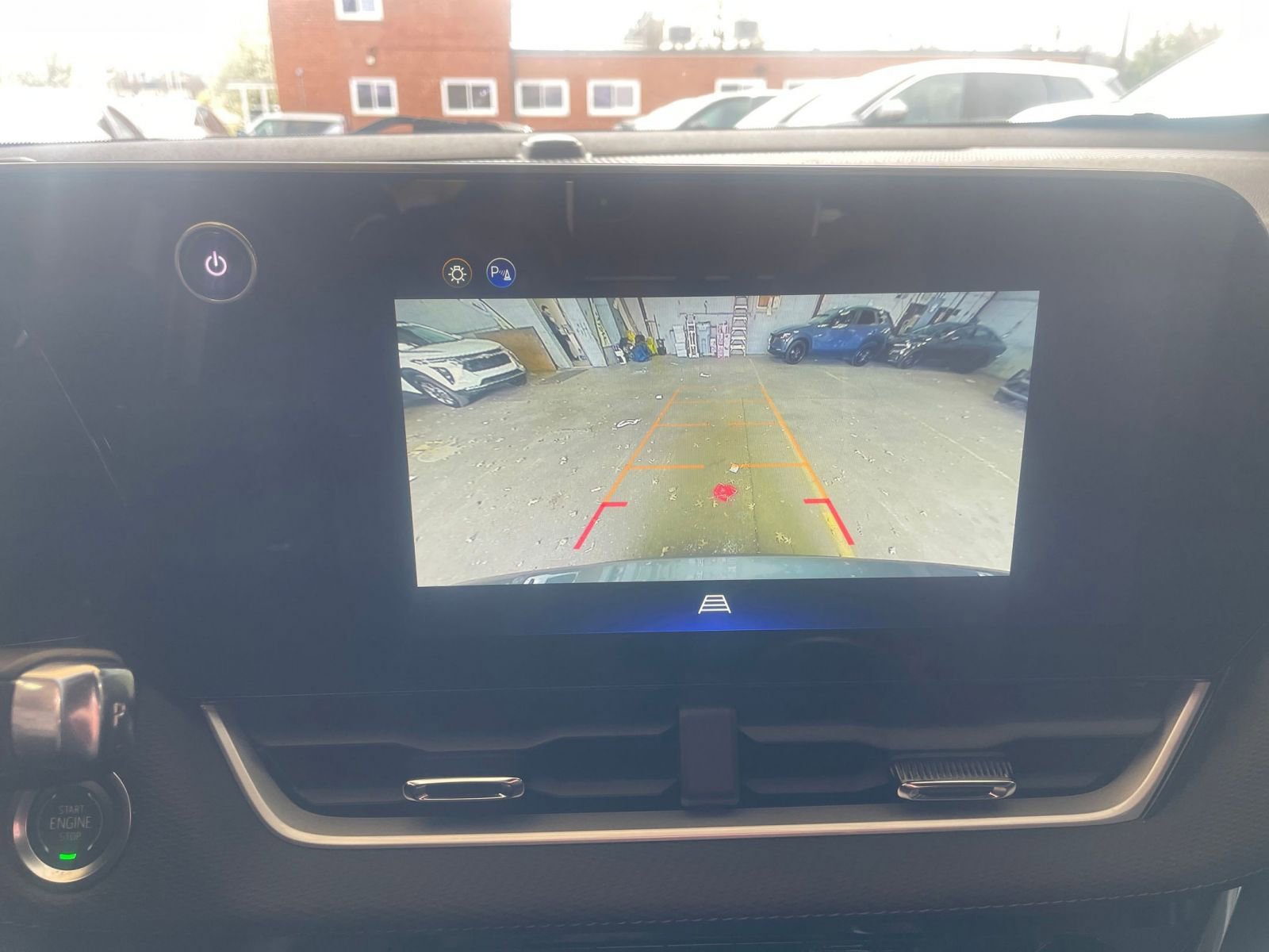 Thumbnail: 2025 Chevrolet Equinox - 17