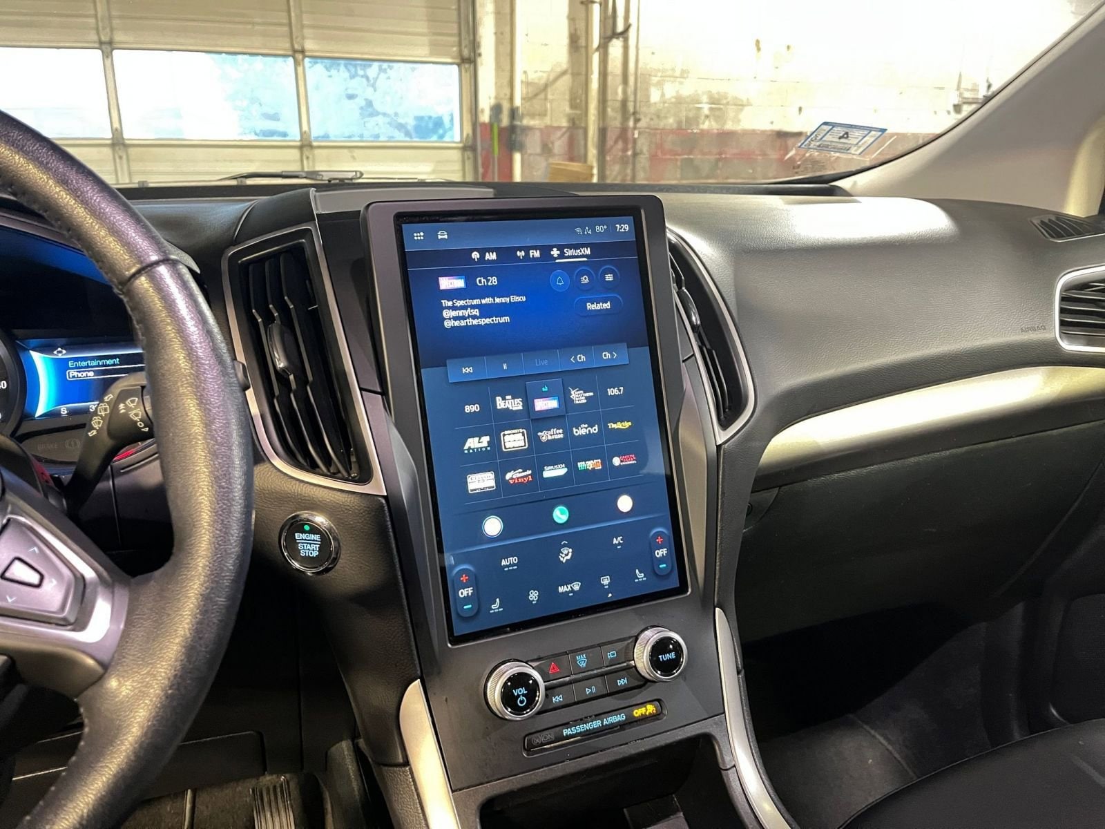 Thumbnail: 2023 Ford Edge - 22