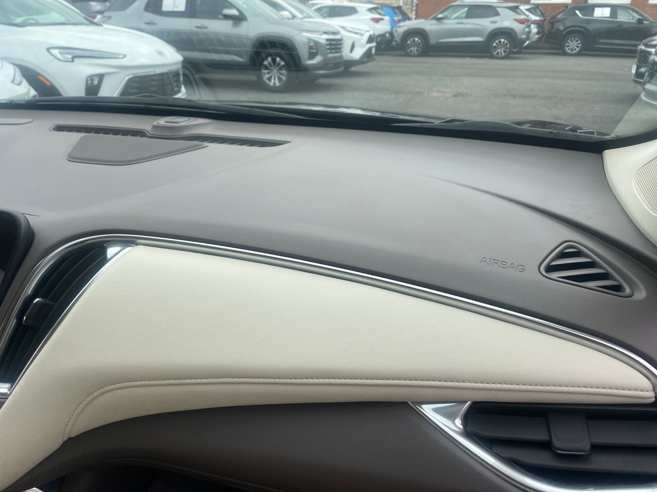 Thumbnail: 2024 Chevrolet Malibu - 35