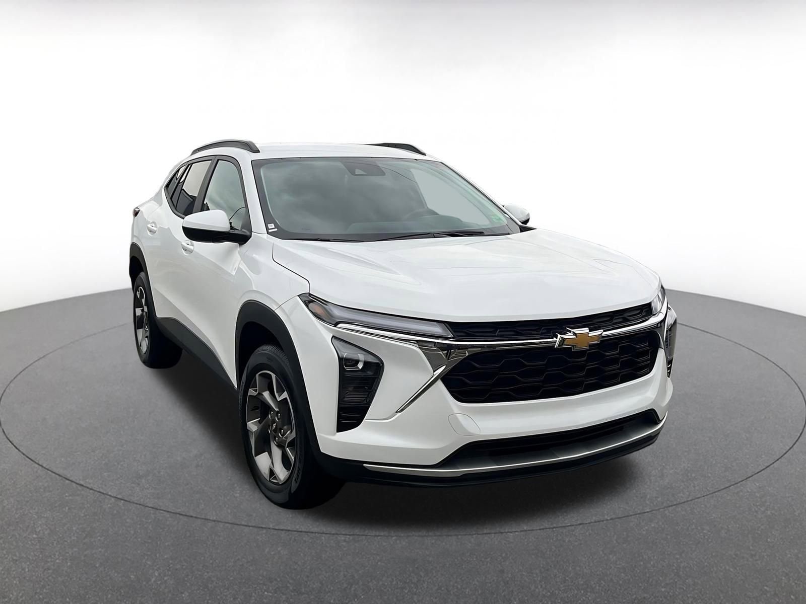 Thumbnail: 2025 Chevrolet Trax - 1